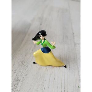 Mulan fight stance train Disney Pixar toy figure